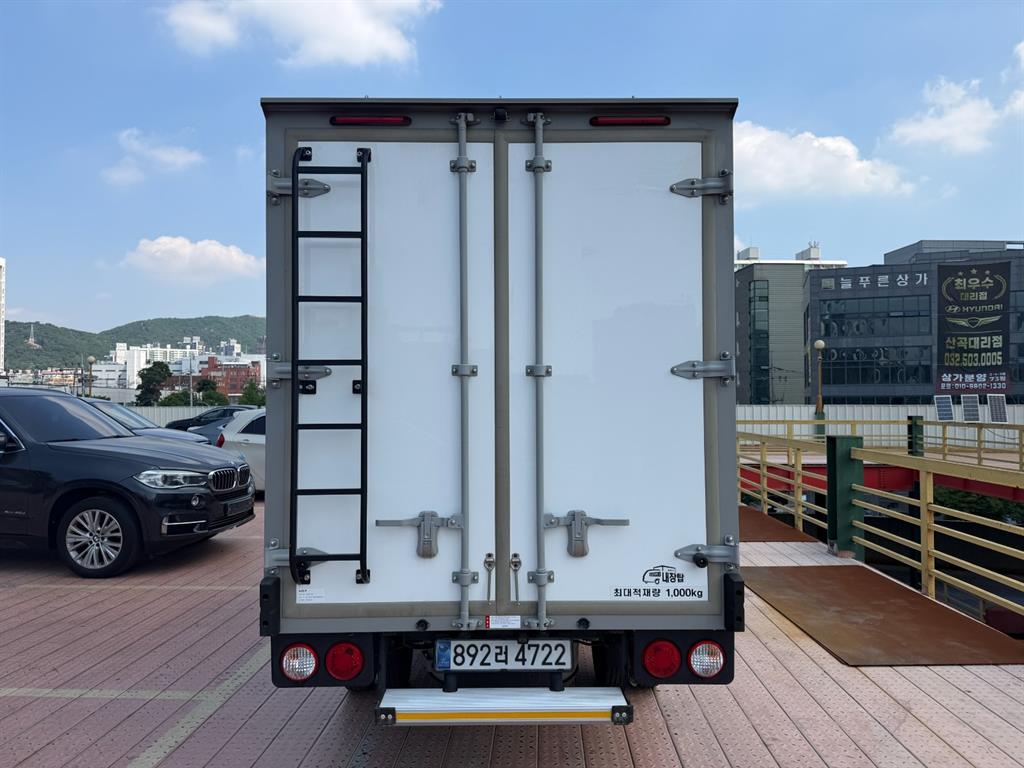 Small Truck Normal Box(High Deck) - Vista 6