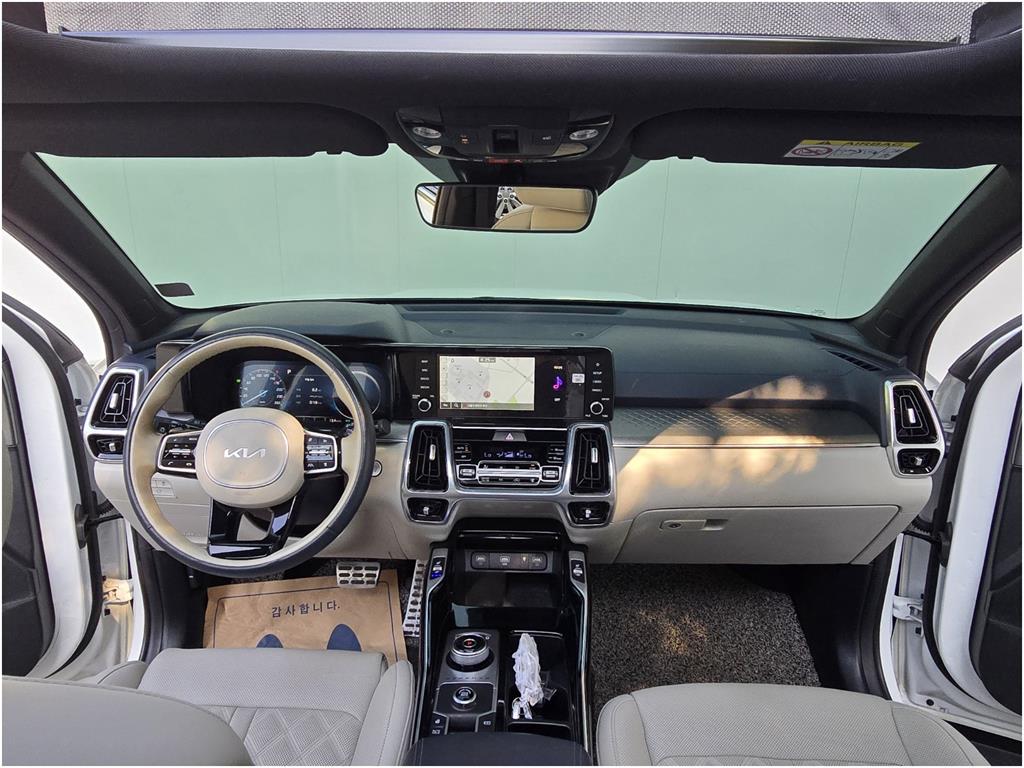 KIA Sorento - Vista 10