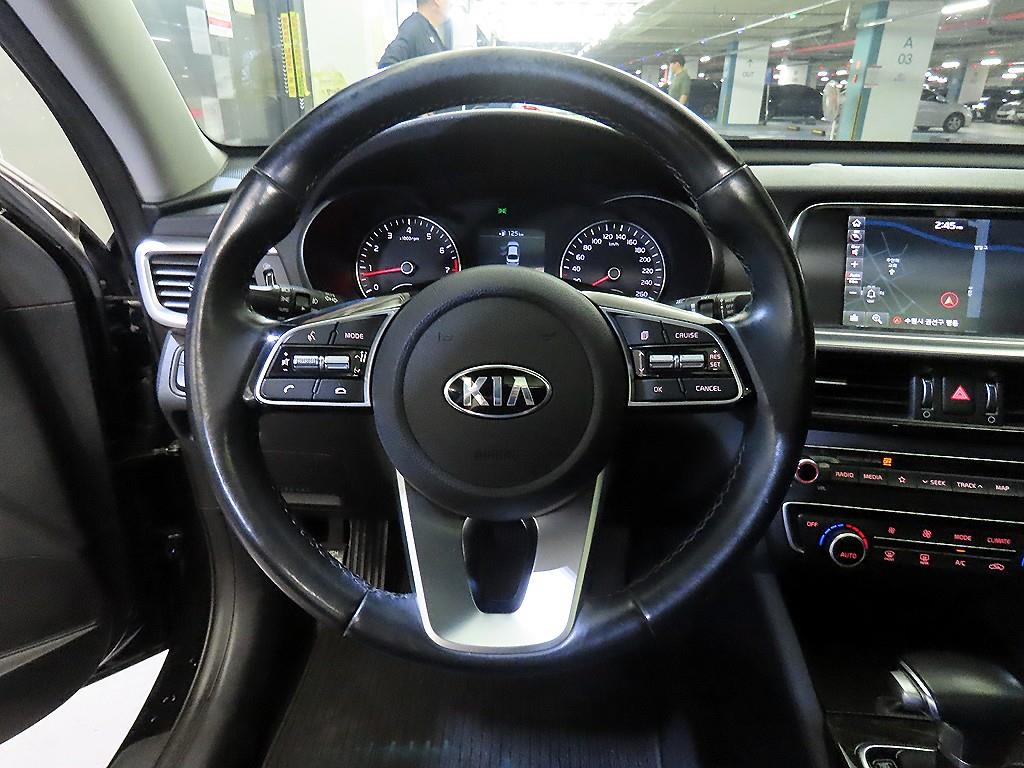 KIA K5 - Vista 10