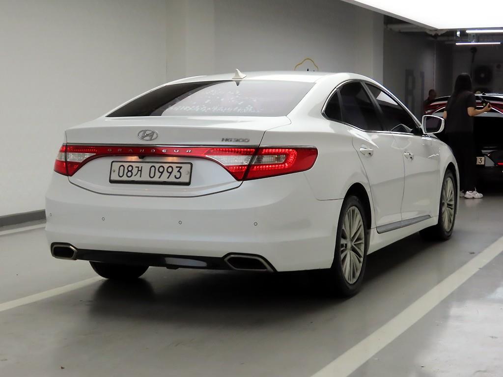 HYUNDAI Grandeur - Vista 6