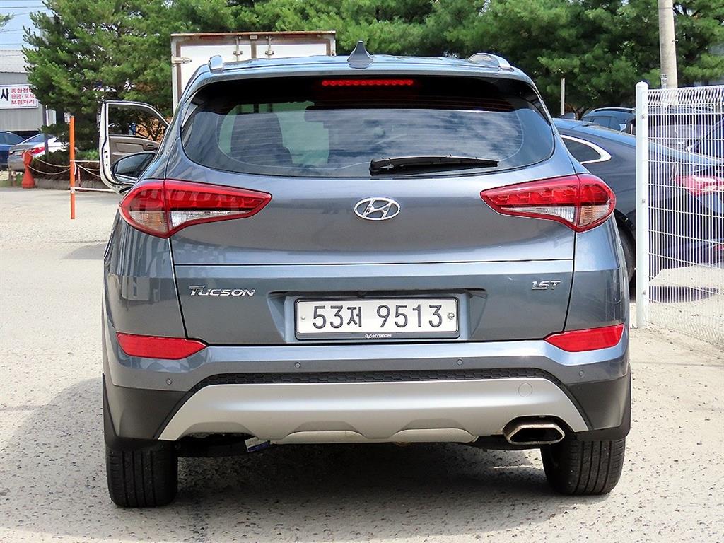 HYUNDAI Tucson - Vista 6