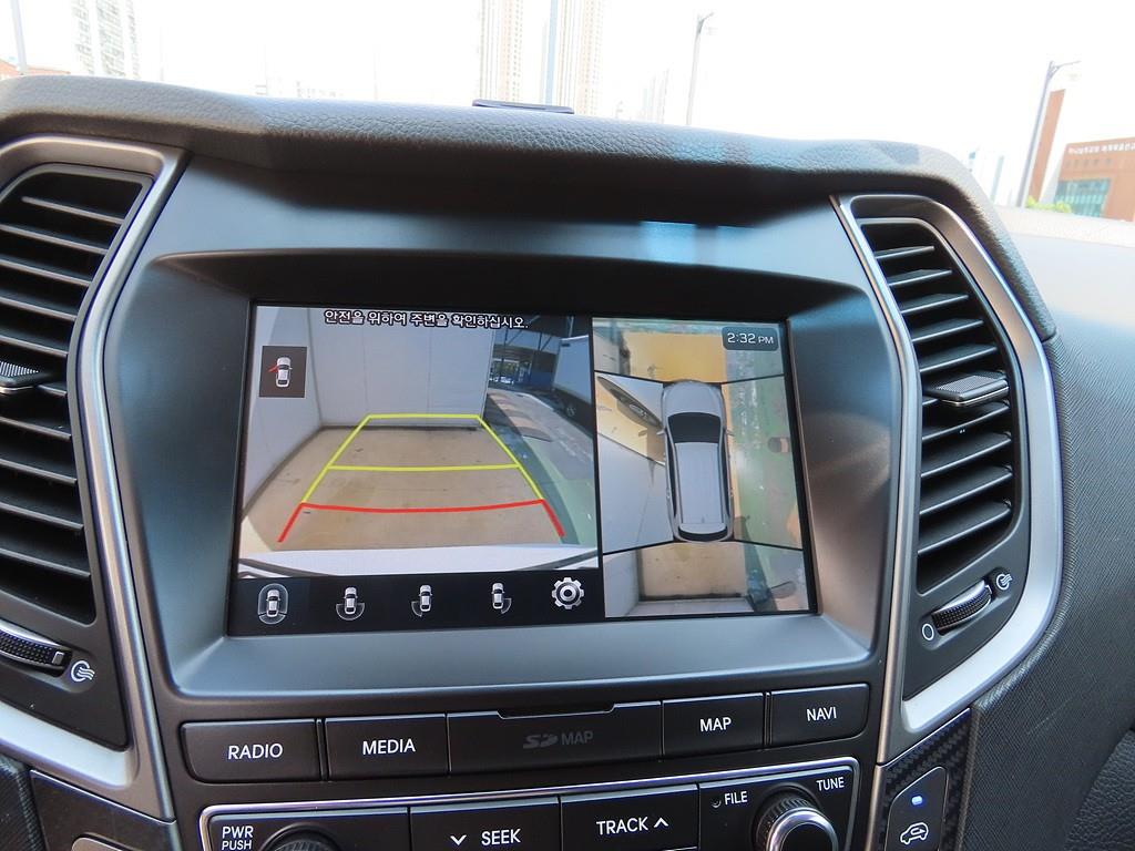 HYUNDAI Maxcruz - Vista 11