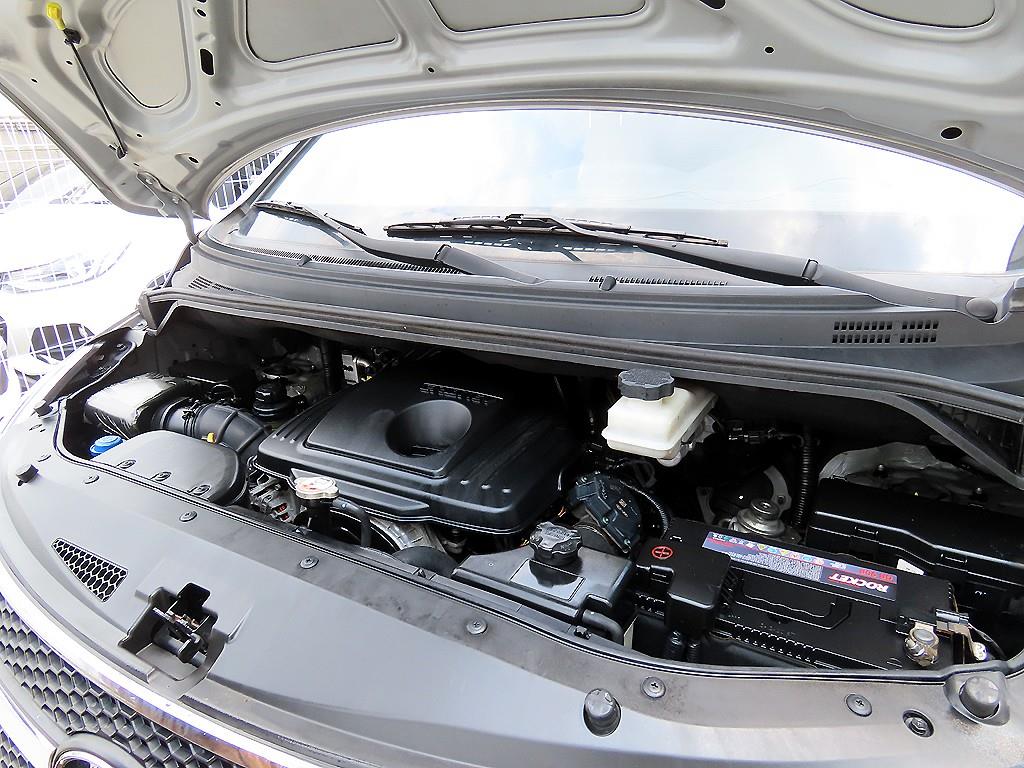 HYUNDAI Starex 2014 Plateado - Importación desde Corea - HF Imports Iquique - Foto 19