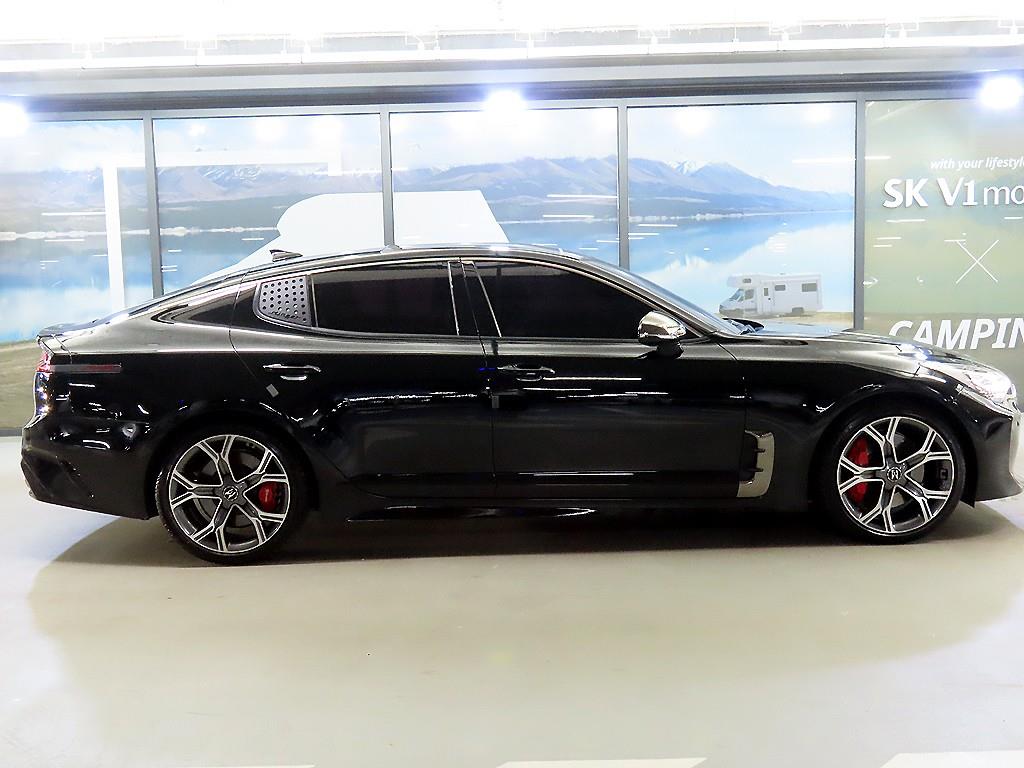 KIA Stinger - Vista 3