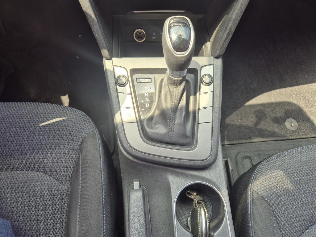 HYUNDAI Avante 2016 Blanco - Importación desde Corea - HF Imports Iquique - Foto 14