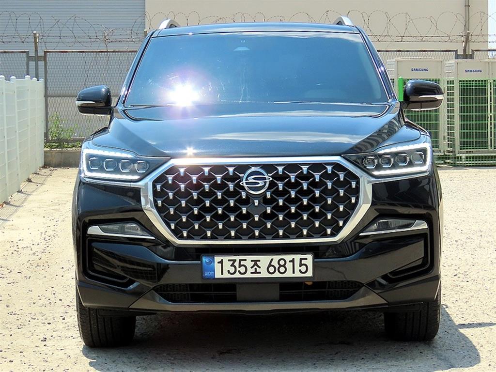 Ssangyong Rexton 2021 Negro - Importación desde Corea - HF Imports Iquique - Foto 1