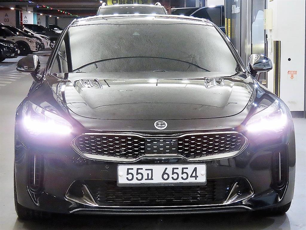 KIA Stinger - Vista 2