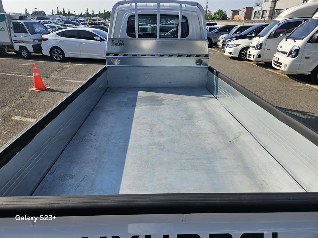 Small Truck Cargo (small) - Vista 8
