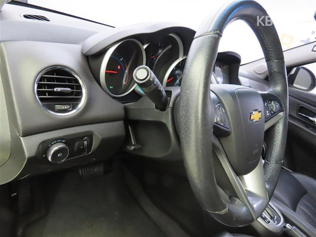 Chevrolet Cruise 2015 Blanco - Importación desde Corea - HF Imports Iquique - Foto 15