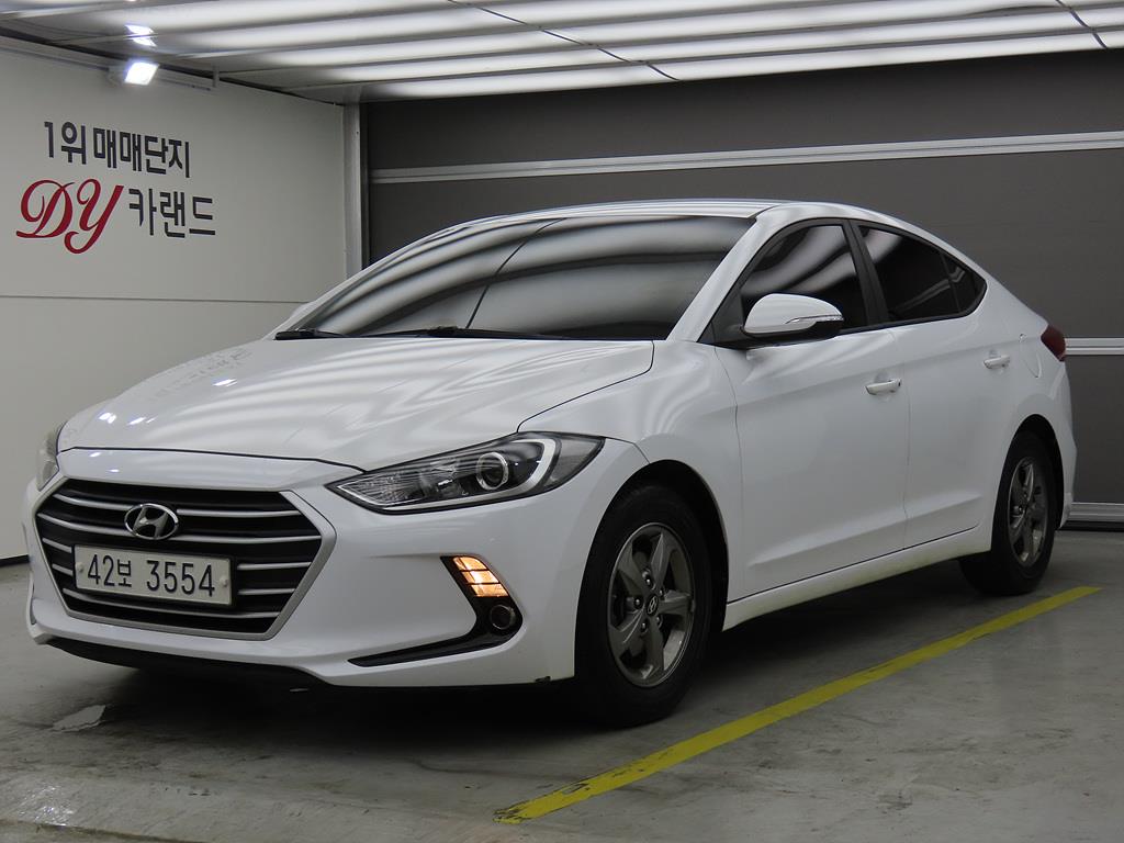 HYUNDAI Avante 2017 Blanco - Importación desde Corea - HF Imports Iquique - Foto 1