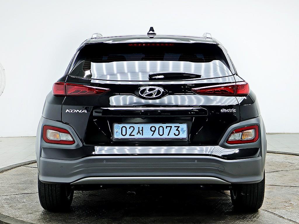 HYUNDAI Kona - Vista 3