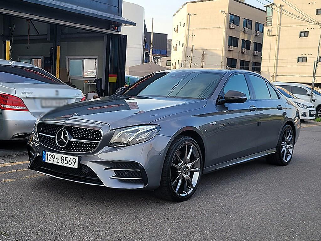 Mercedes Benz E class - Vista 2