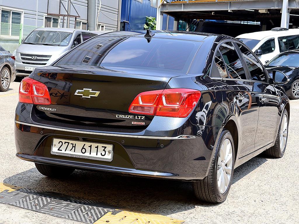 Chevrolet Cruise - Vista 6
