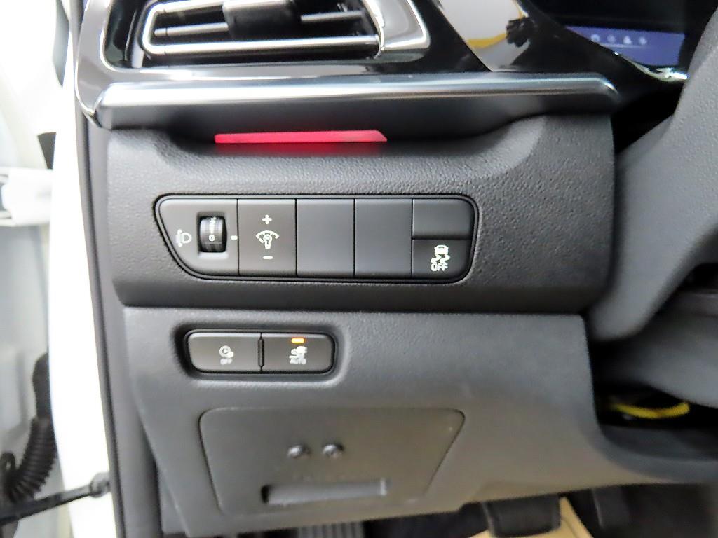 KIA Niro 2023 Blanco - Importación desde Corea - HF Imports Iquique - Foto 15