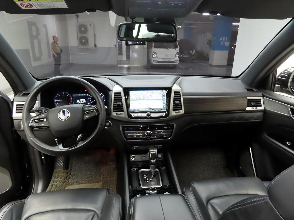 Ssangyong Rexton - Vista 8