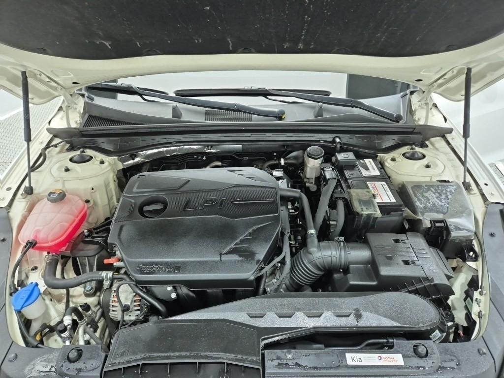 KIA K5 - Vista 7