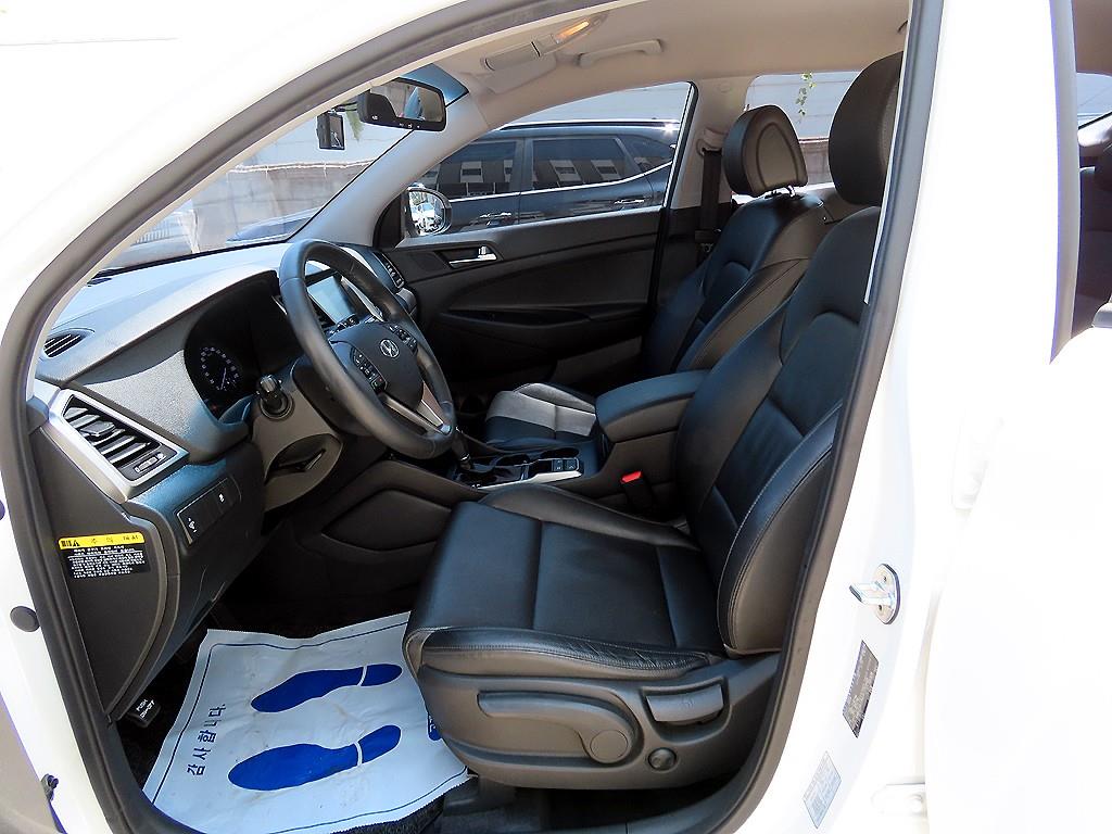 HYUNDAI Tucson - Vista 7