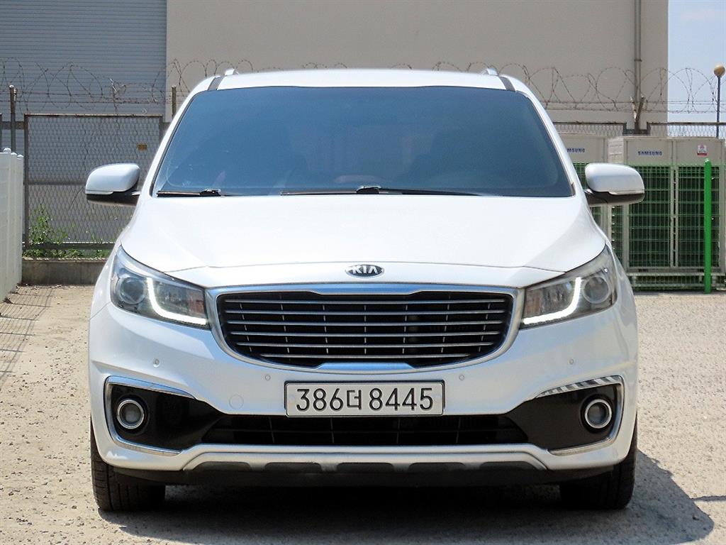 KIA Carnival 2017 - Importación desde Corea - HF Imports Iquique - Foto 1