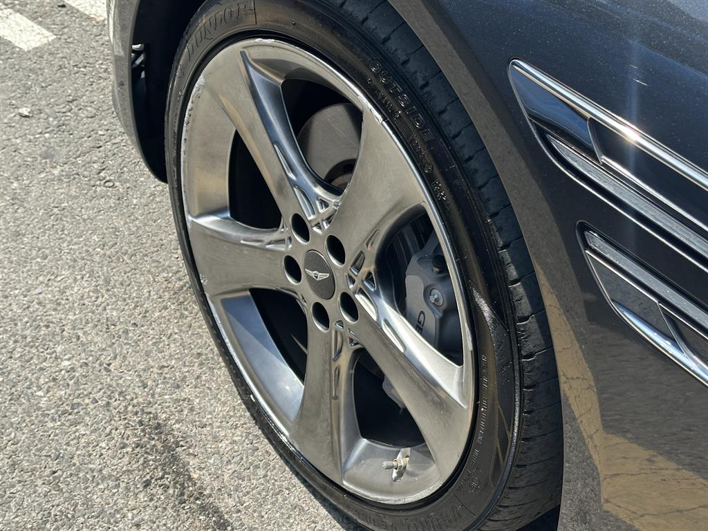 Genesis G80 - Vista 8