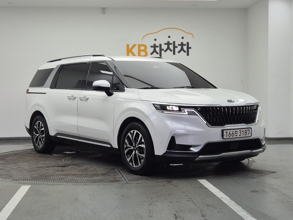 KIA Carnival - Vista 2