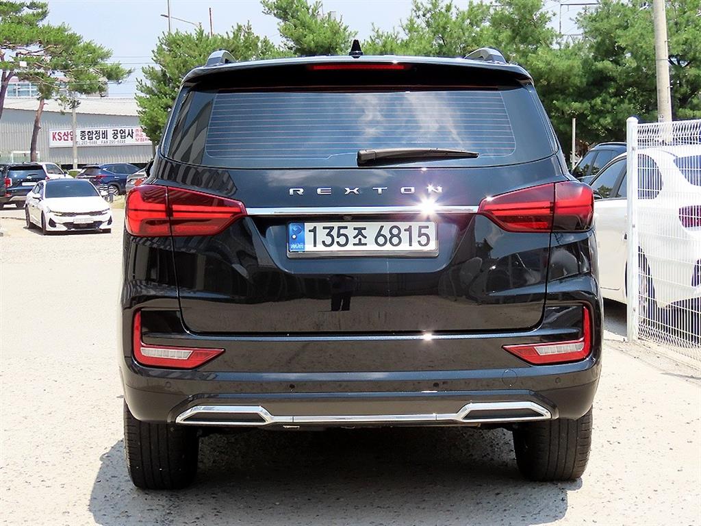 Ssangyong Rexton - Vista 6