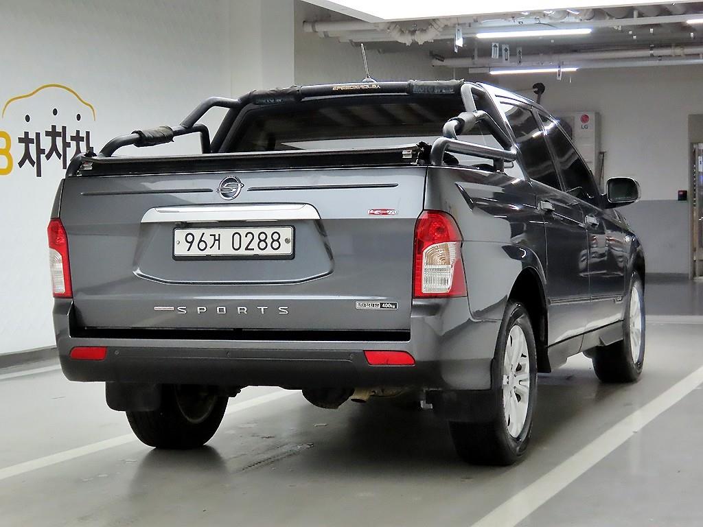 Ssangyong Korando - Vista 6