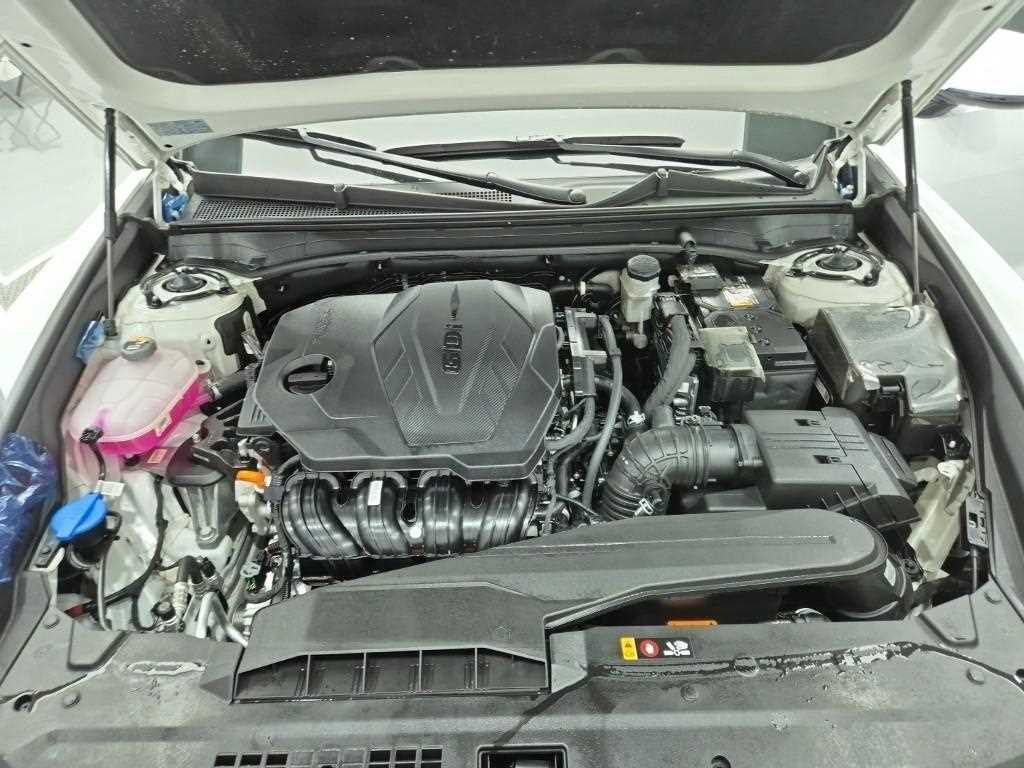 HYUNDAI Grandeur - Vista 7