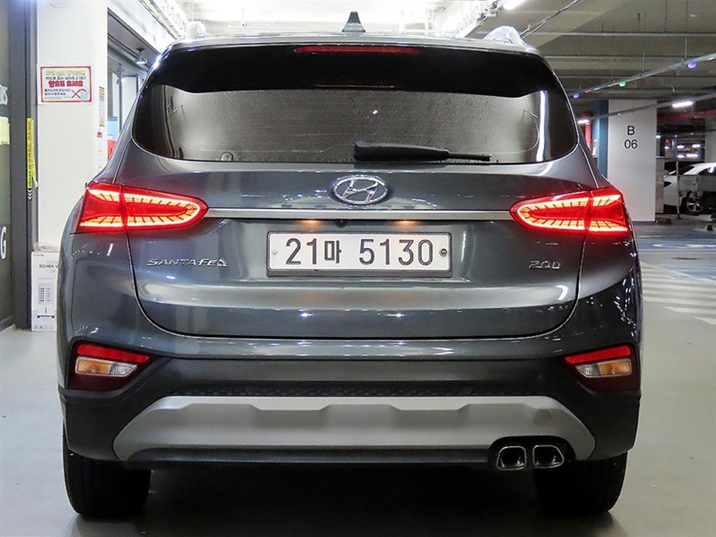 HYUNDAI Santa Fe - Vista 7