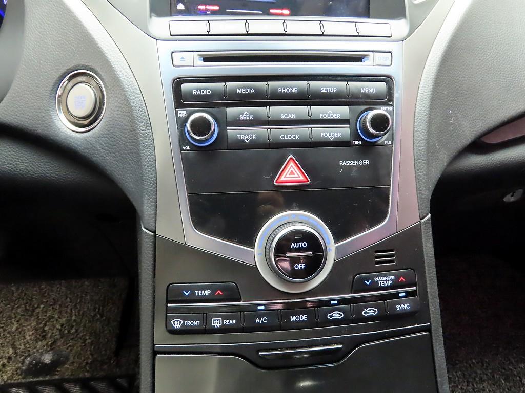 HYUNDAI Grandeur - Vista 11