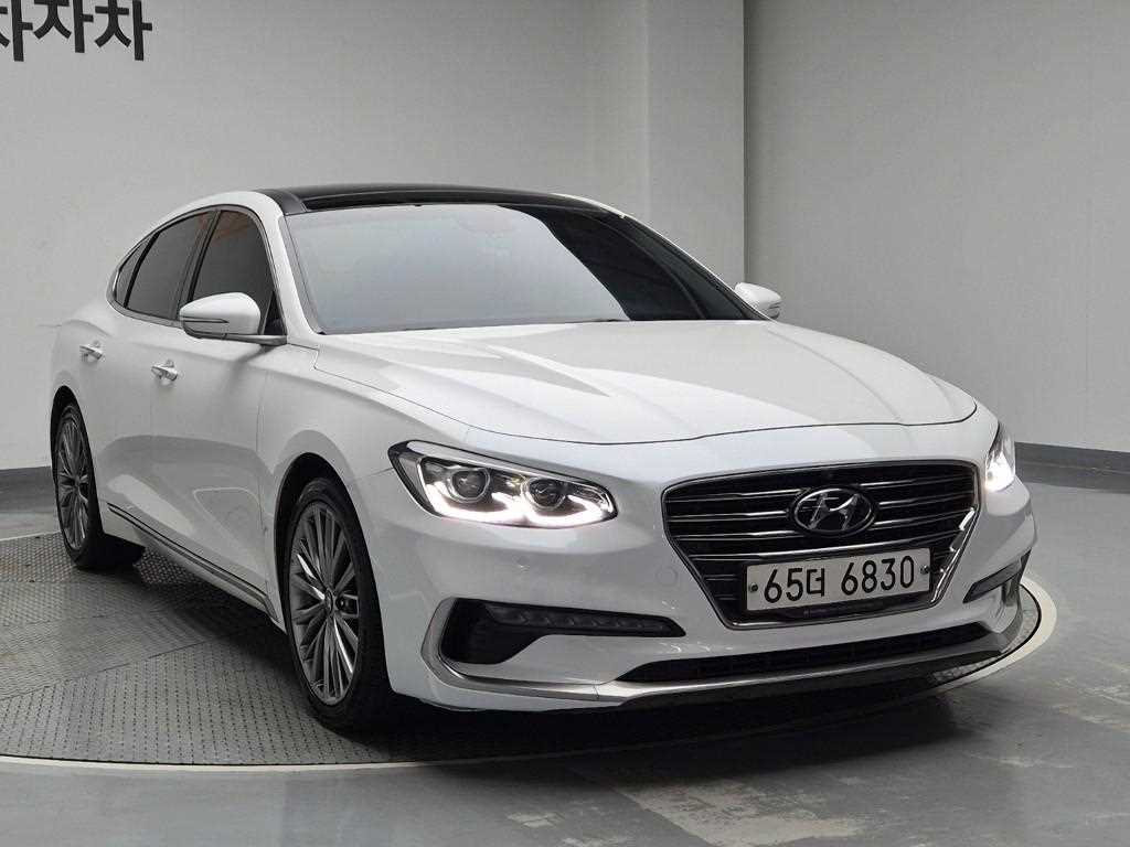 HYUNDAI Grandeur - Vista 6