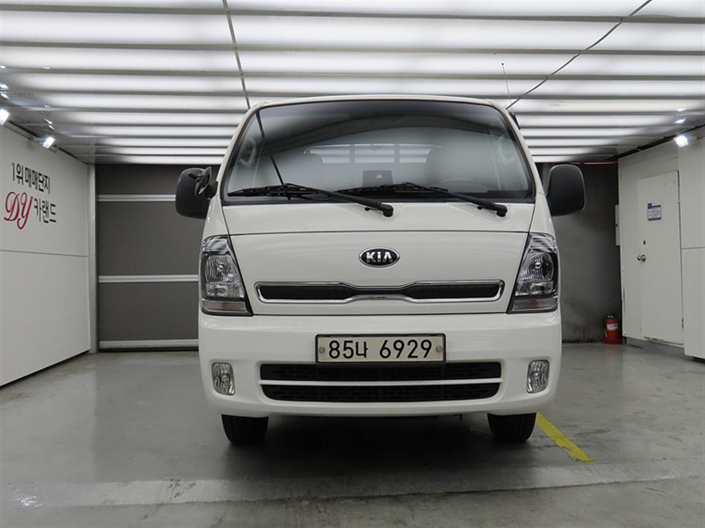 Small Truck Cargo (small) - Vista 2