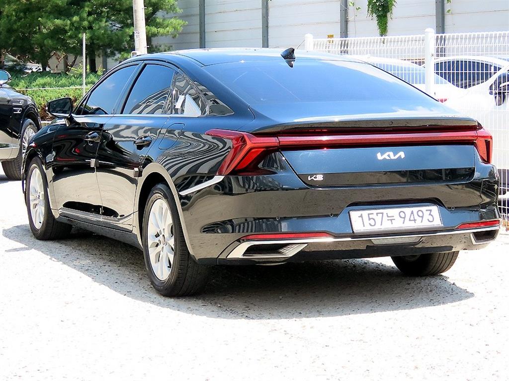 KIA K8 - Vista 3