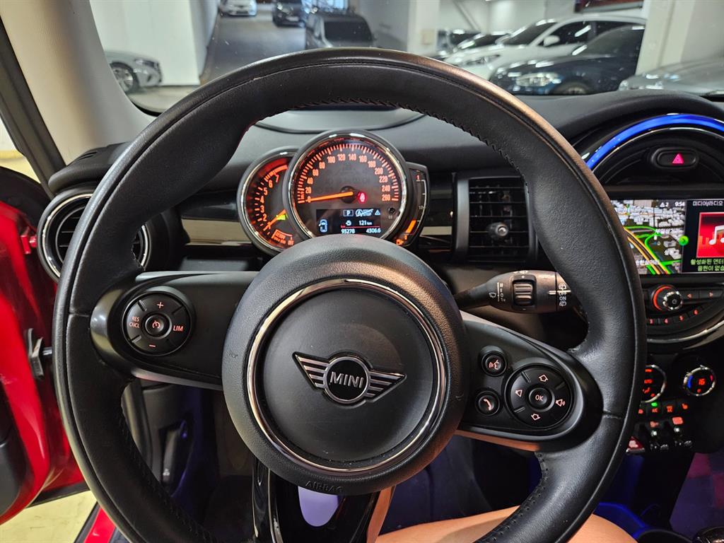 Mini Cooper - Vista 10