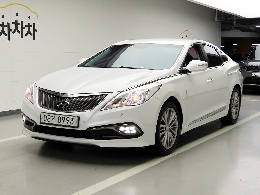 HYUNDAI Grandeur - Vista 2