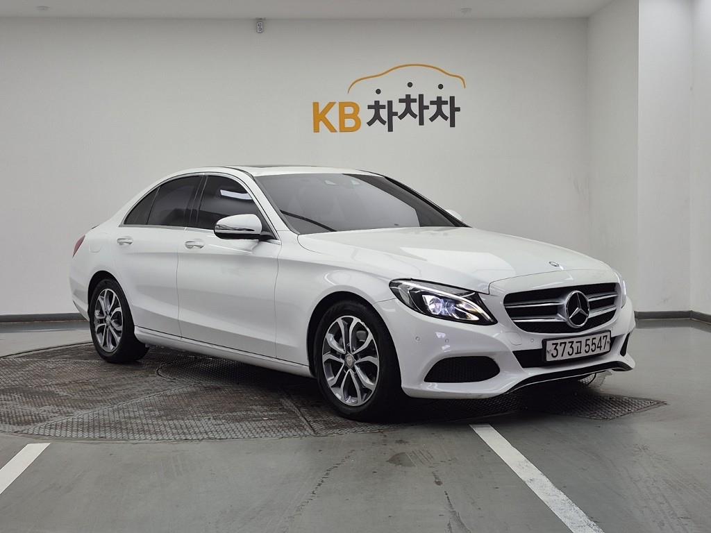 Mercedes Benz C Class - Vista 2
