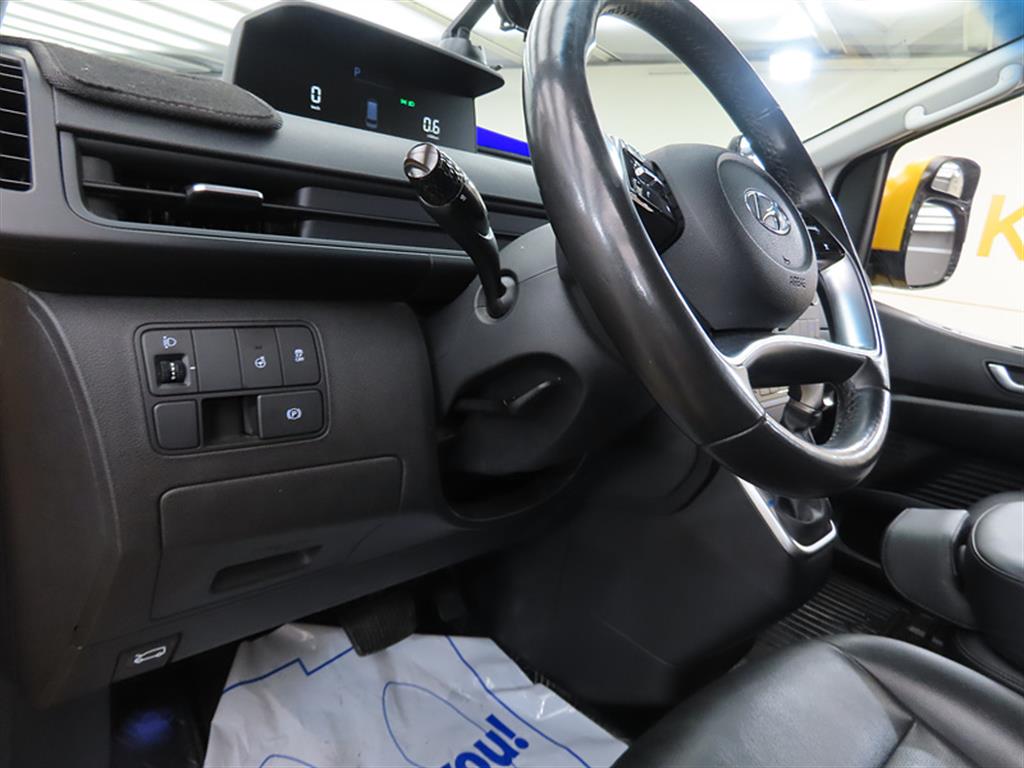 HYUNDAI Staria 2022 Amarillo - Importación desde Corea - HF Imports Iquique - Foto 16