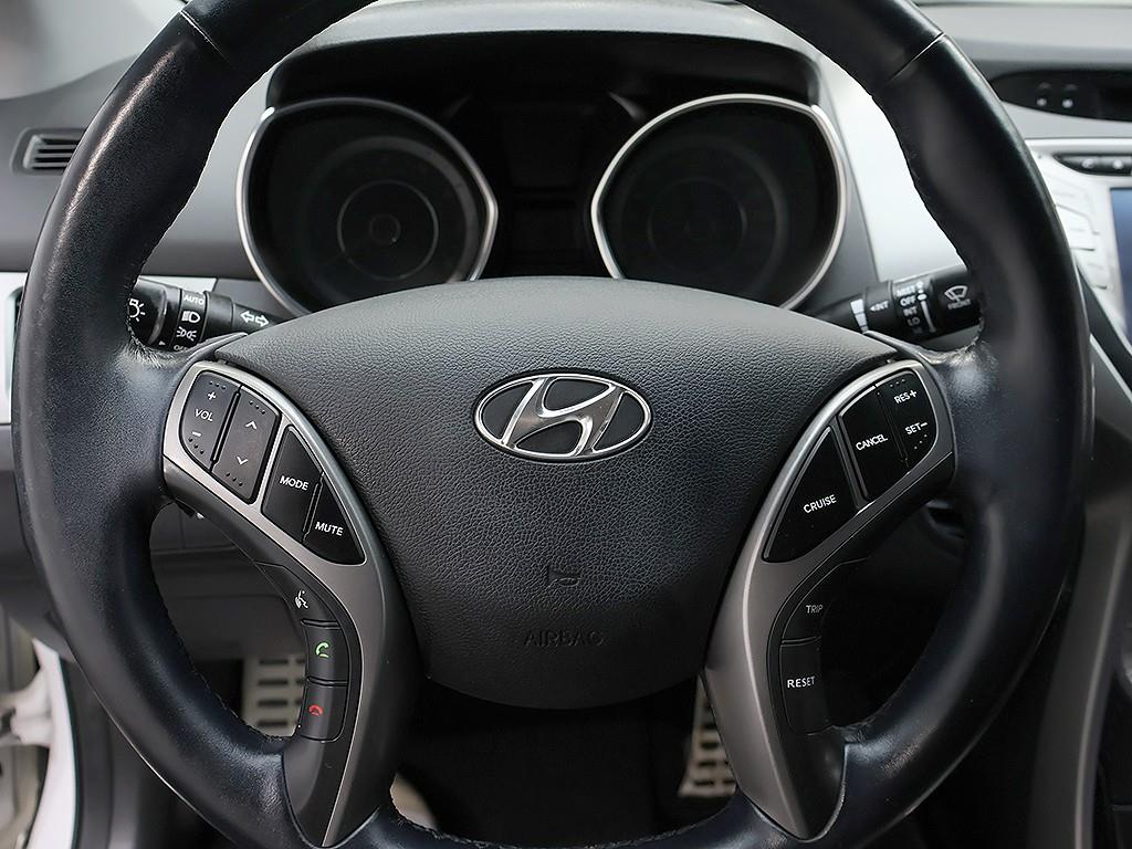 HYUNDAI Avante 2013 Blanco - Importación desde Corea - HF Imports Iquique - Foto 16