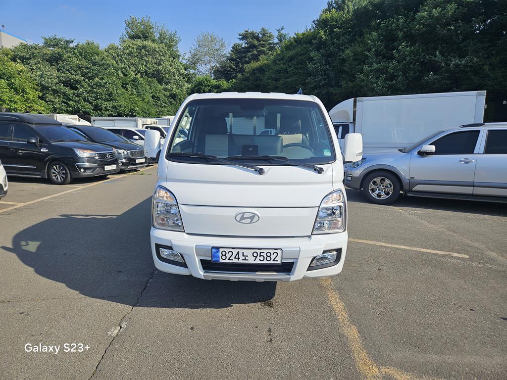 Small Truck Cargo (small) - Vista 2