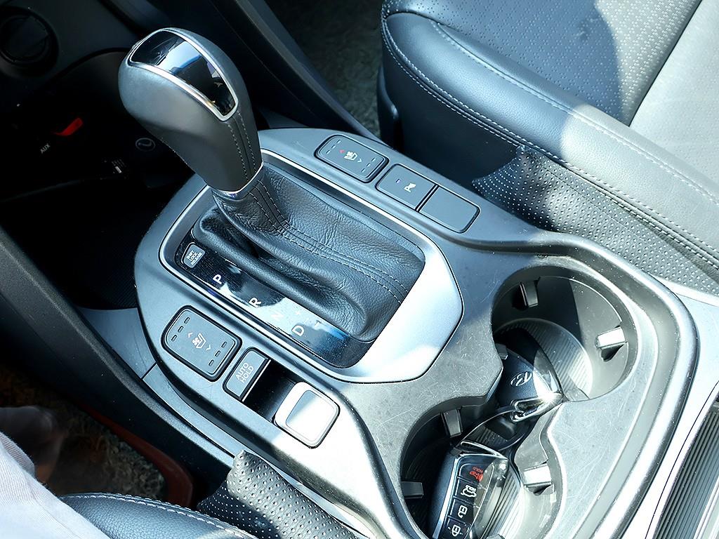 HYUNDAI Santa Fe - Vista 9