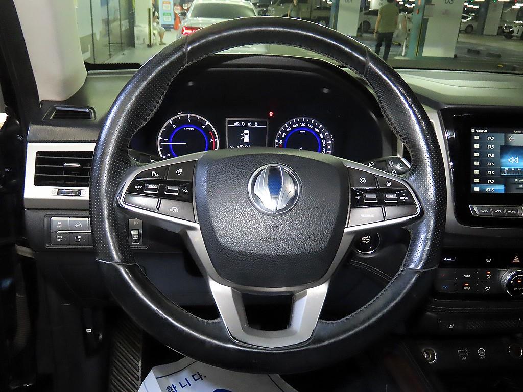 Ssangyong Rexton - Vista 10