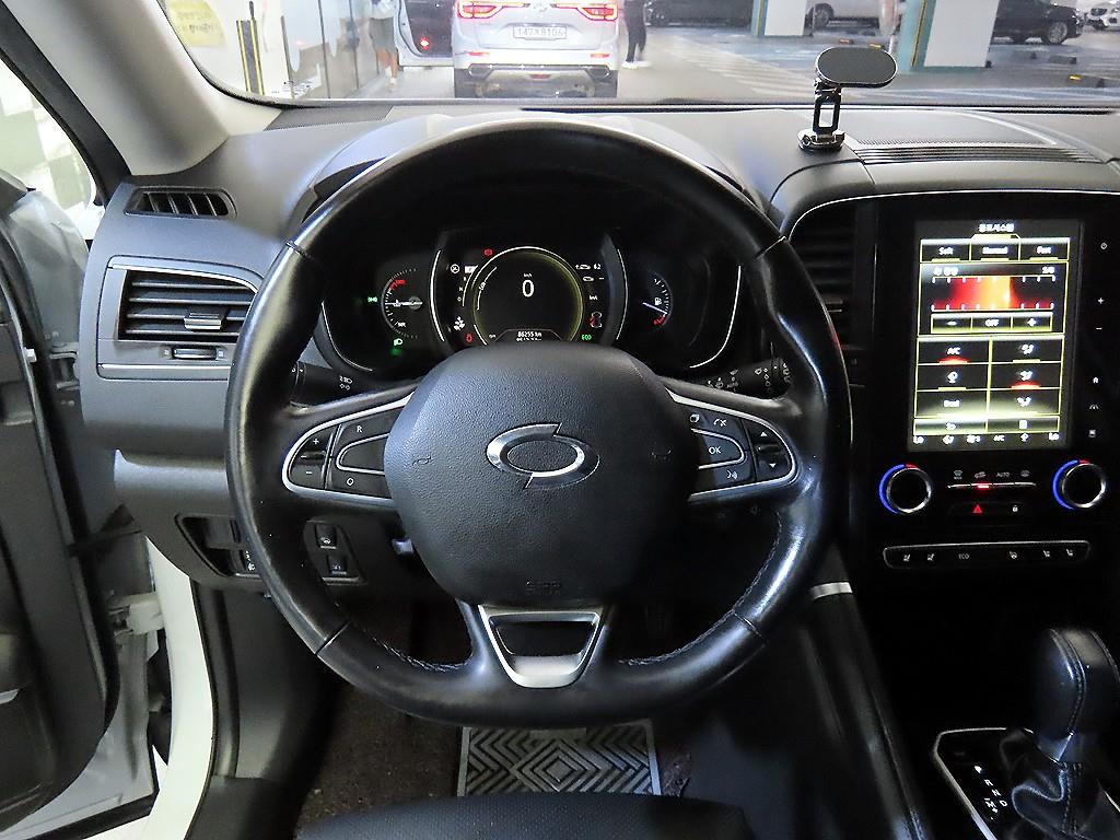 SAMSUNG QM6 - Vista 10