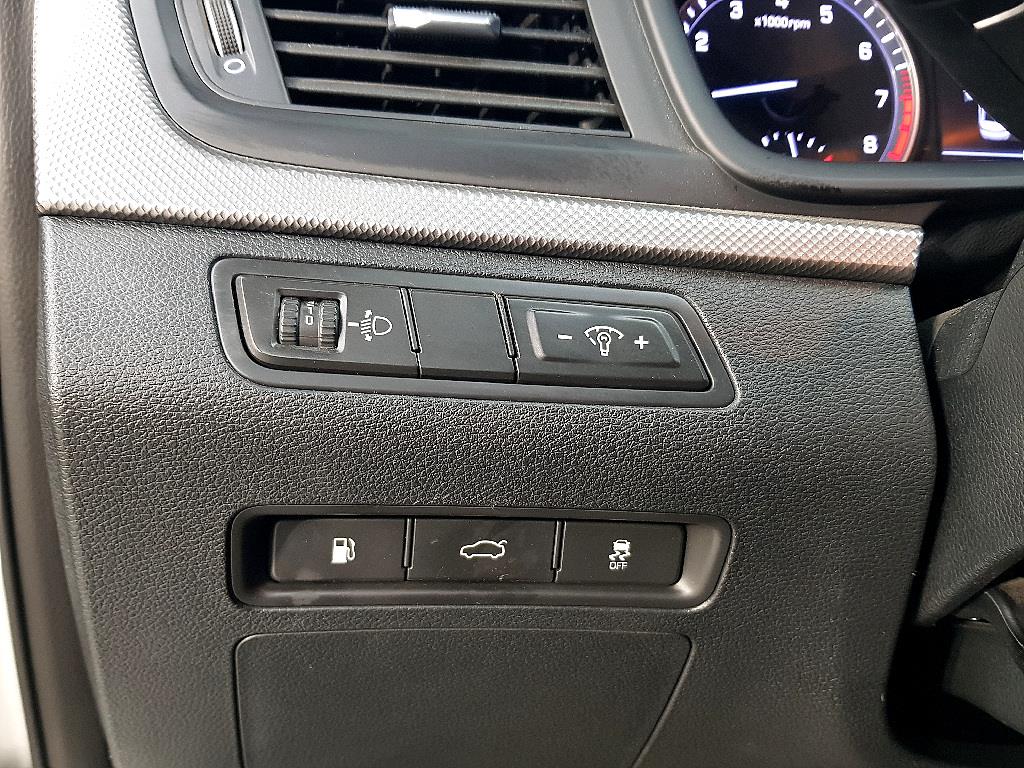 HYUNDAI Sonata 2018 Plateado - Importación desde Corea - HF Imports Iquique - Foto 14