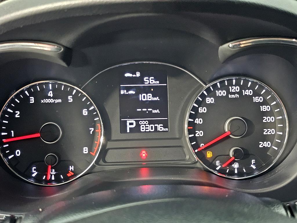 KIA K3 - Vista 9