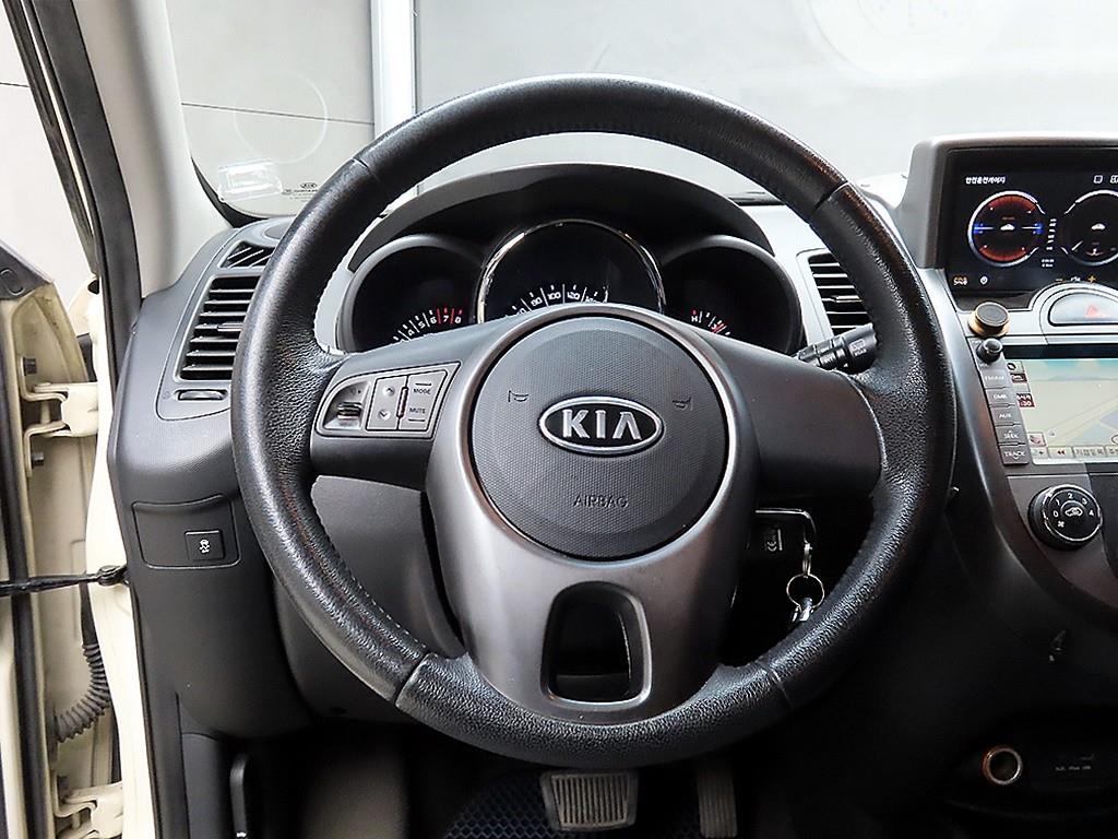 KIA Soul - Vista 11