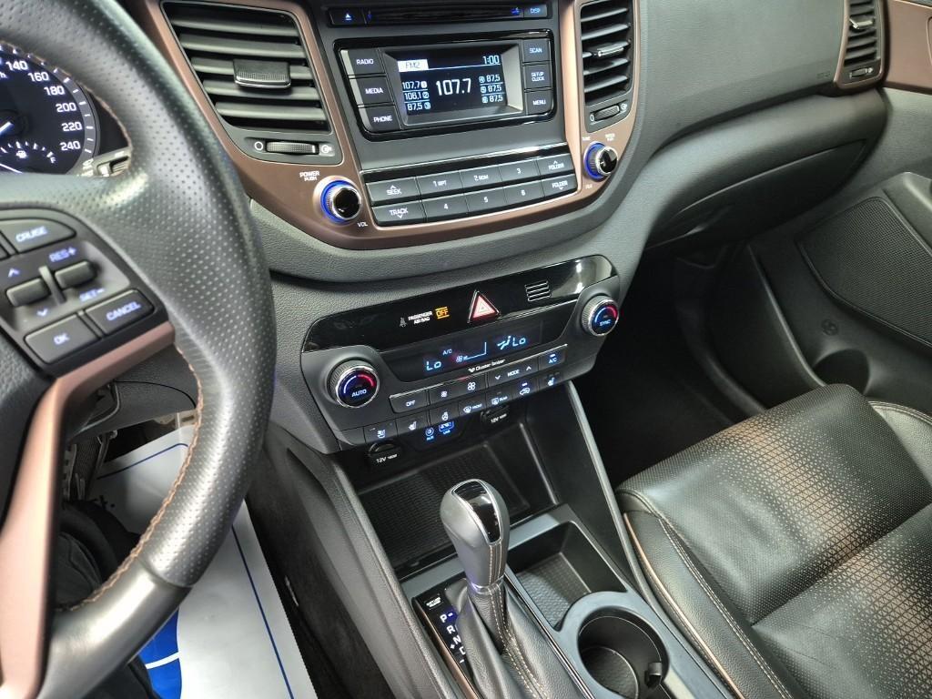 HYUNDAI Tucson - Vista 12