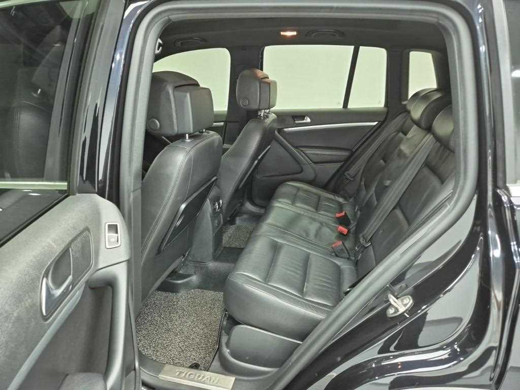 Volkswagen Tiguan 2015 Negro - Importación desde Corea - HF Imports Iquique - Foto 14