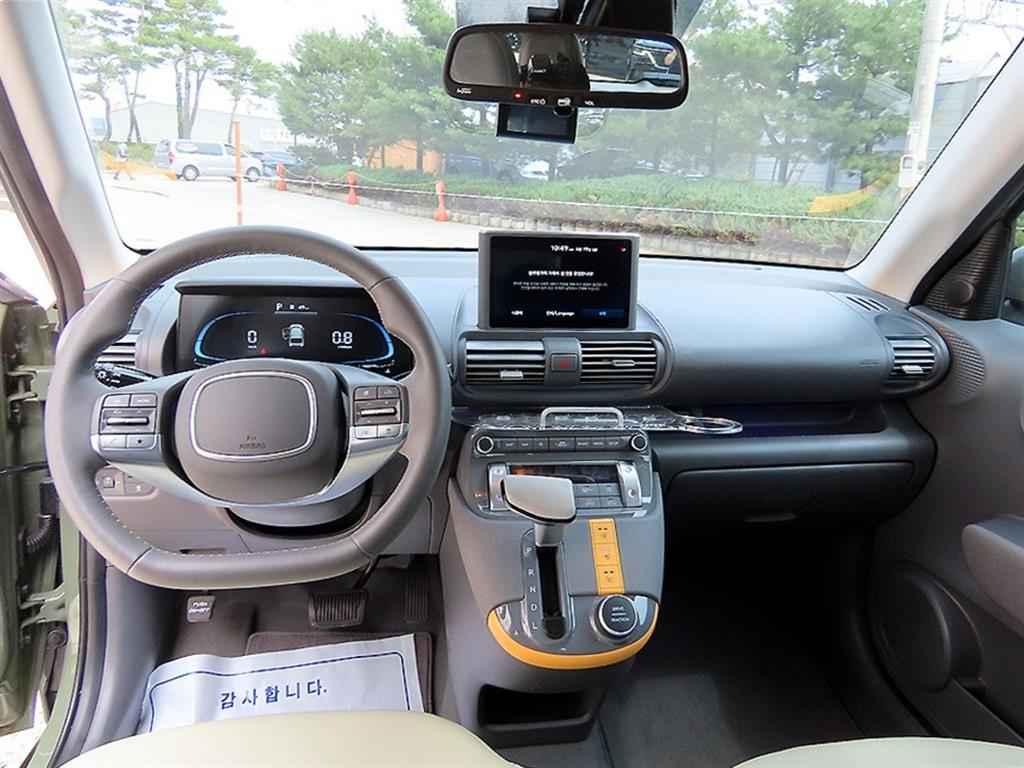 HYUNDAI Casper - Vista 9