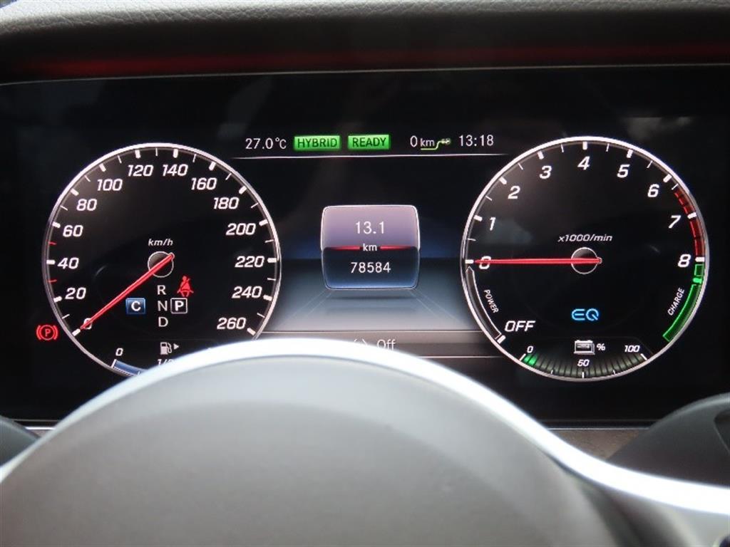 Mercedes Benz E class - Vista 7