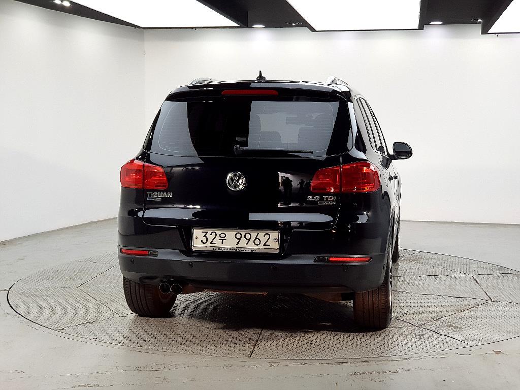 Volkswagen Tiguan - Vista 3