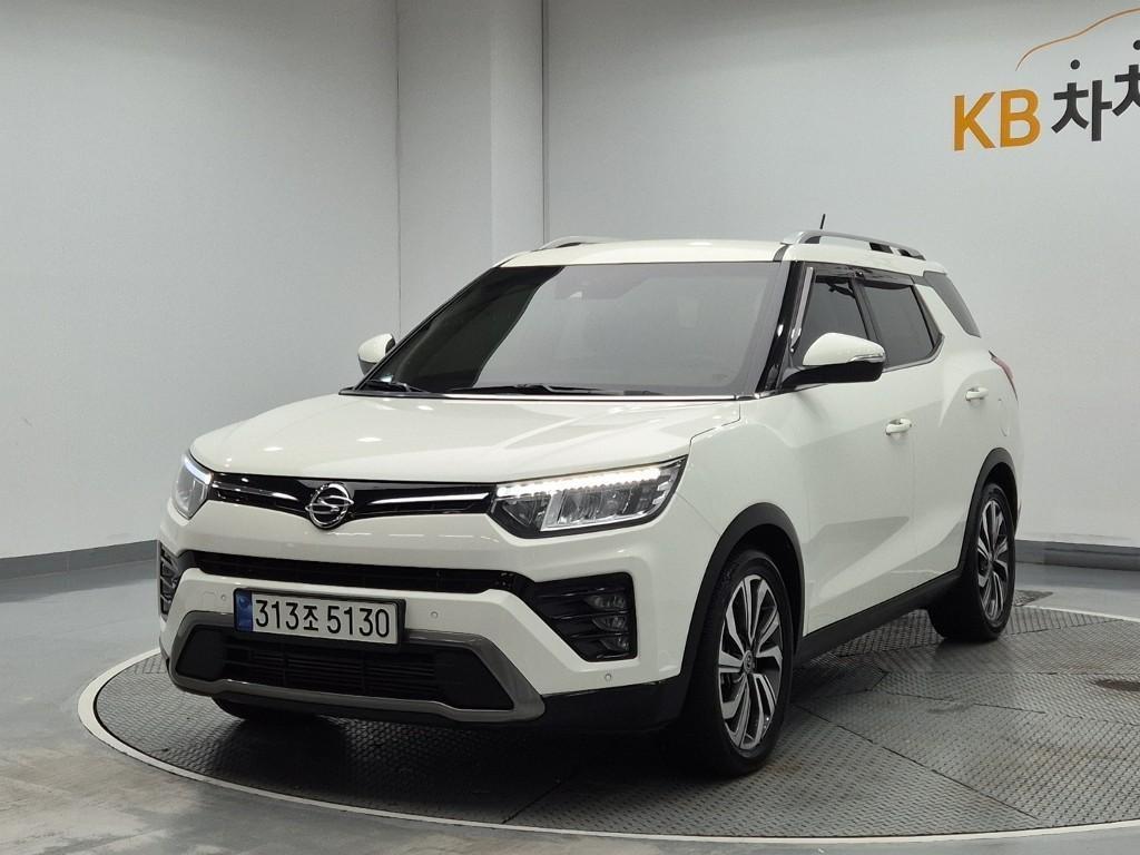 Ssangyong Tivoli 2021 Blanco - Importación desde Corea - HF Imports Iquique - Foto 1